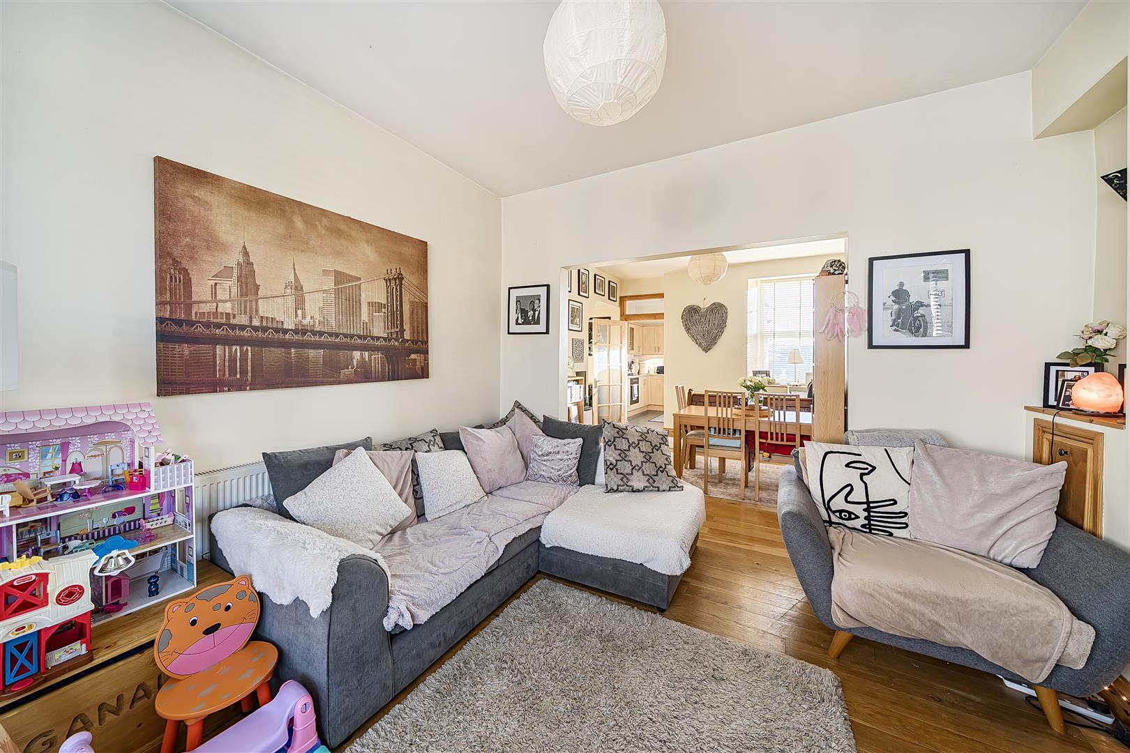 Middle Road, Gendros, Swansea, SA5 8EJ